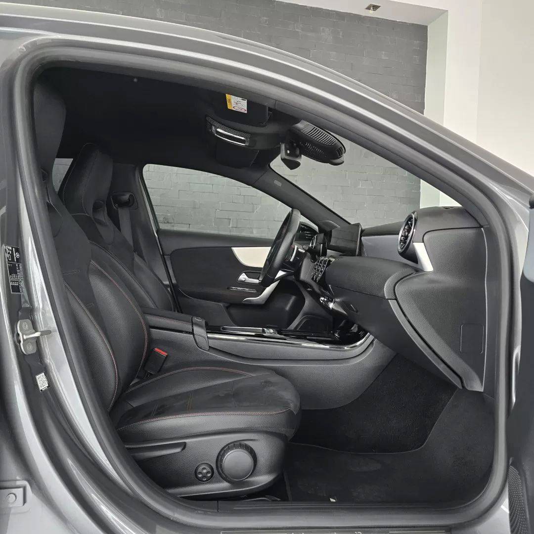 mercedes-benz-classe-a-2024-gasolina-1332cc