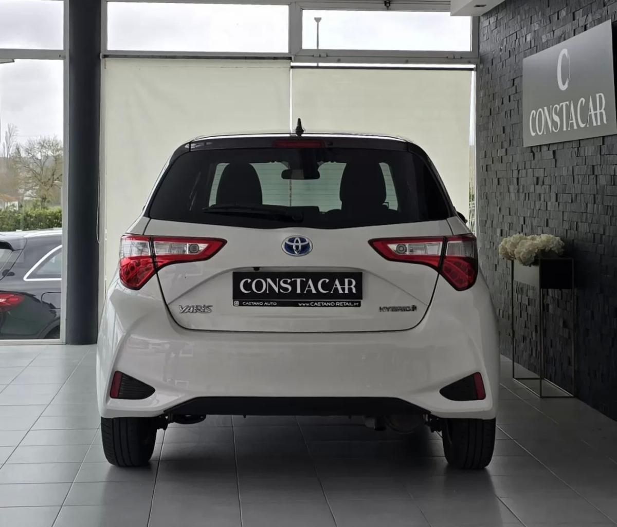 toyota-yaris-2020-hibrido-a-gasolina-1497cc