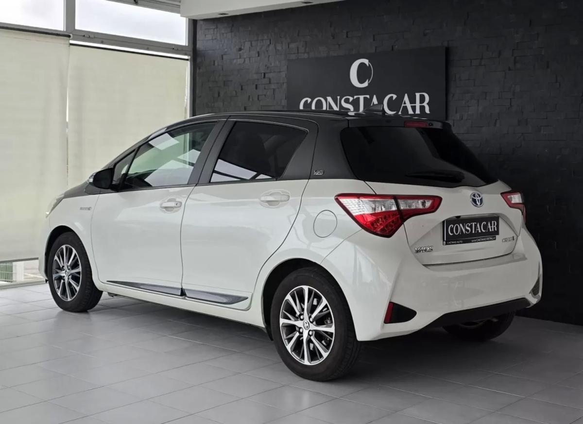 toyota-yaris-2020-hibrido-a-gasolina-1497cc