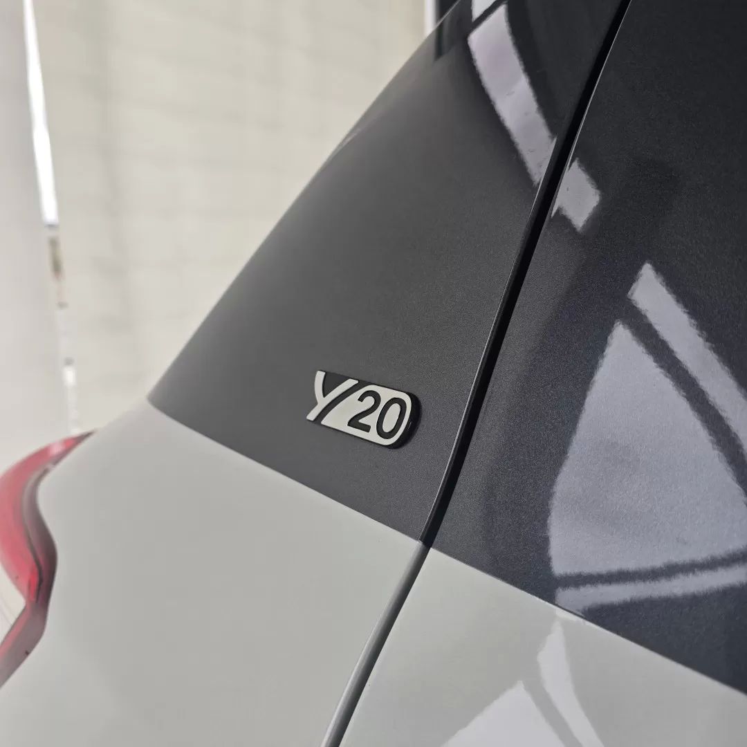 toyota-yaris-2020-hibrido-a-gasolina-1497cc