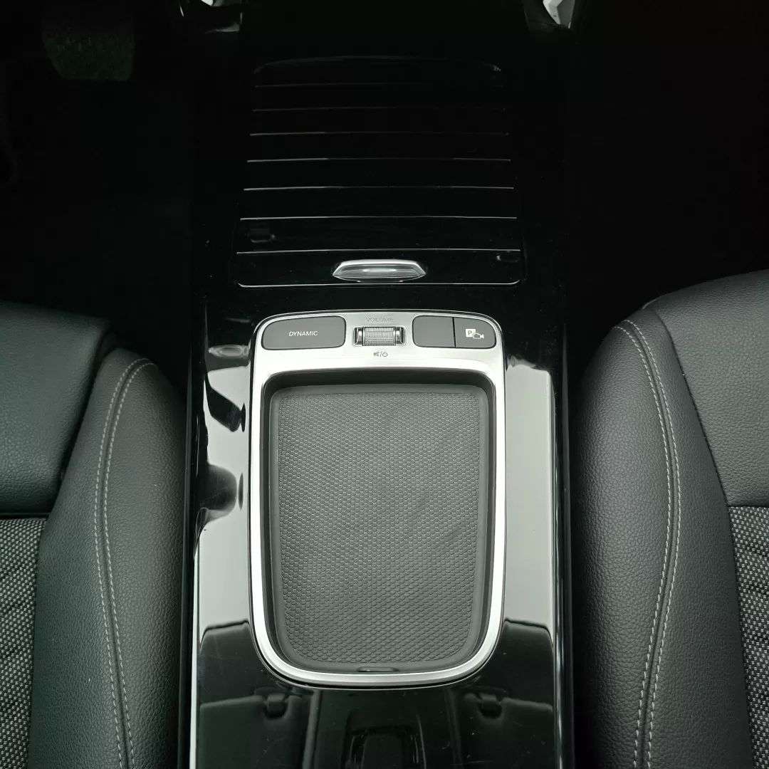 mercedes-benz-classe-a-2025-gasolina-1332cc