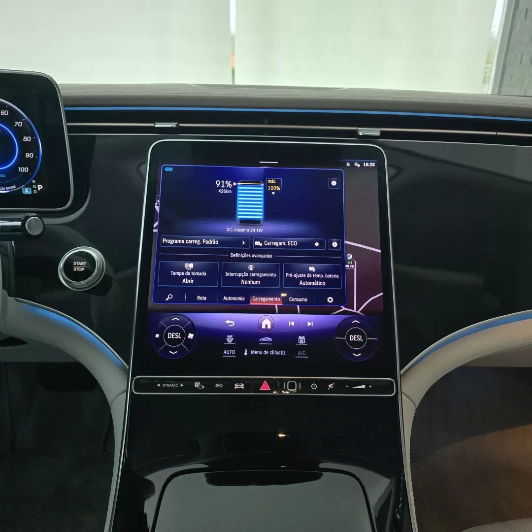 mercedes-benz-eqe-2023-eletrico-200cc
