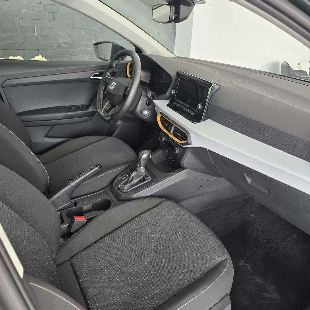 seat-ibiza-2024-gasolina-999cc