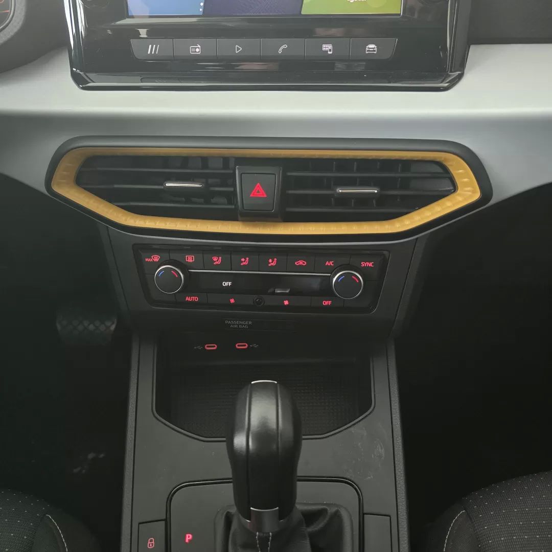 seat-ibiza-2024-gasolina-999cc
