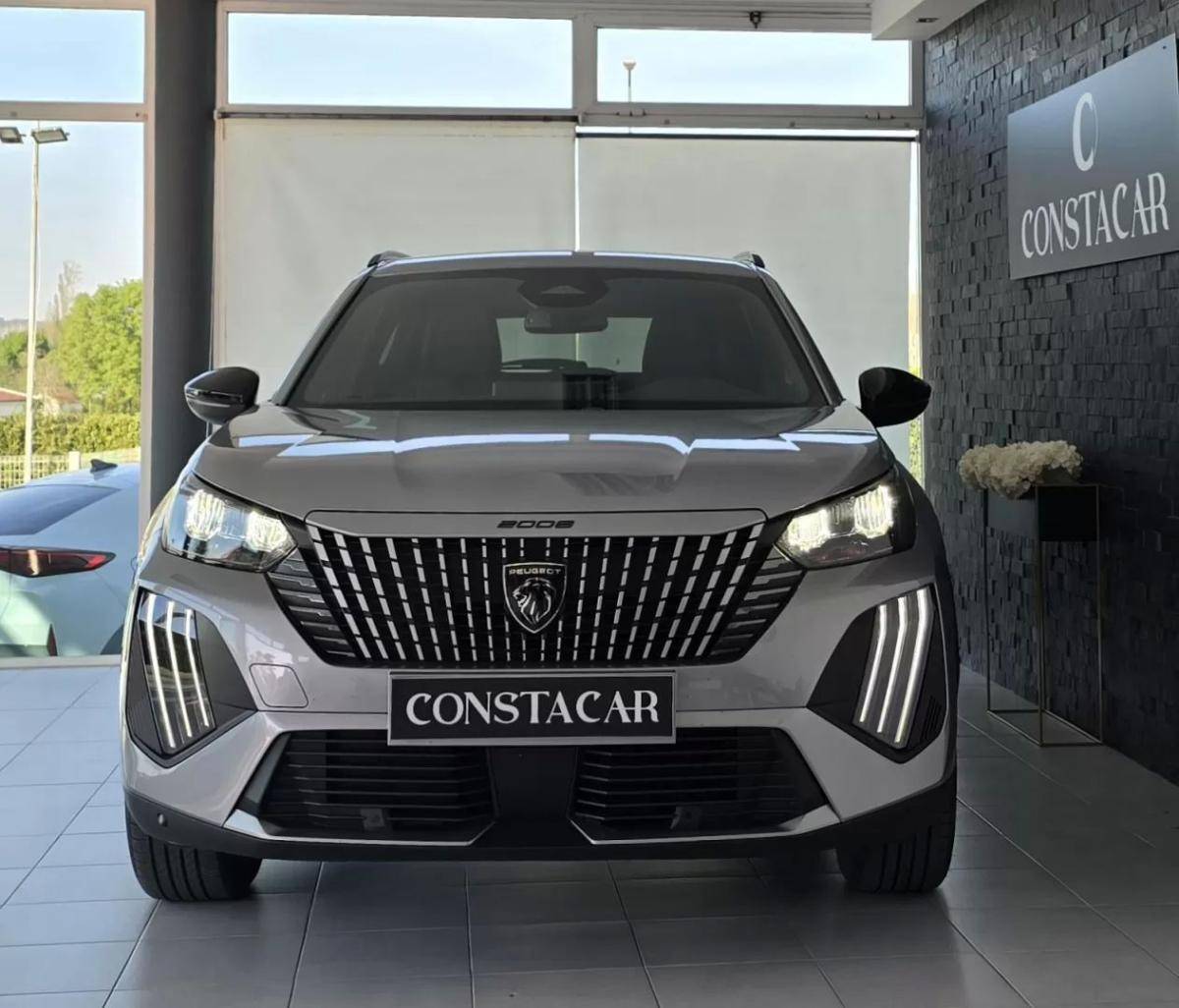 peugeot-e-2008-2025-eletrico-200cc