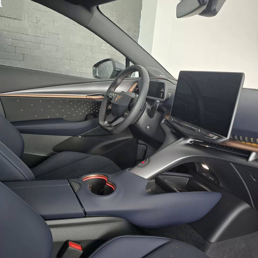 cupra-tavascan-2025-eletrico-200cc