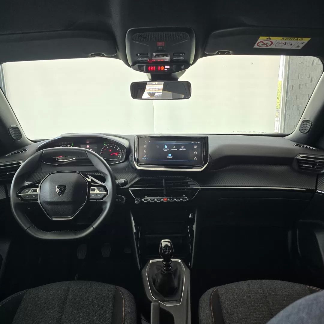 peugeot-2008-2025-gasolina-1199cc