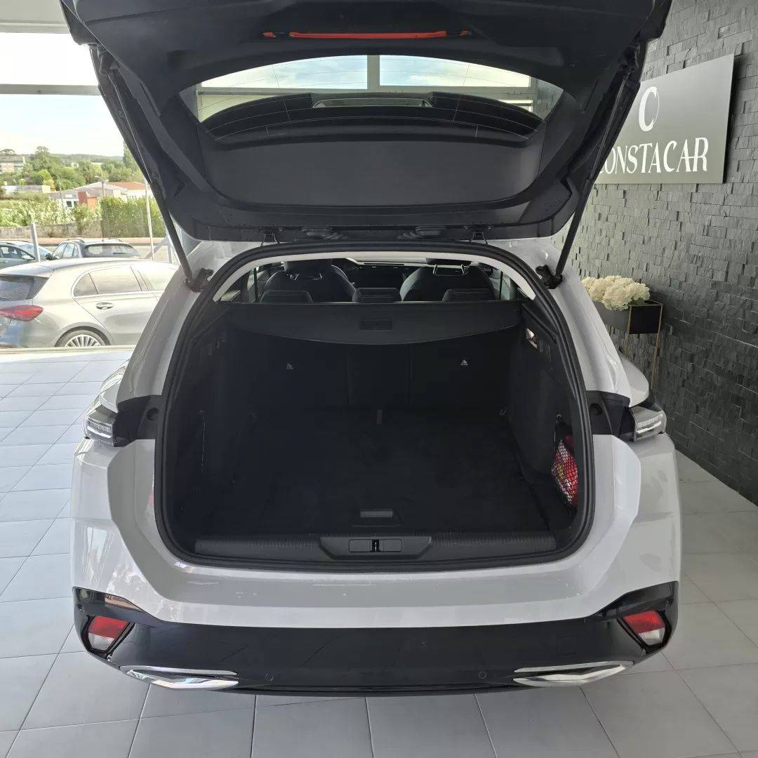 peugeot-308-sw-2024-gasolina-1199cc