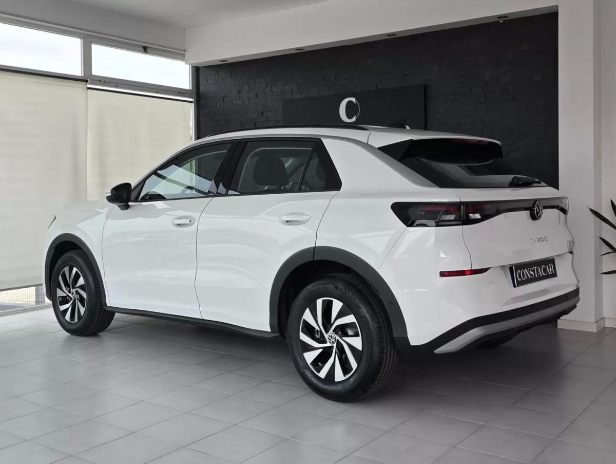 volkswagen-t-roc-2026-gasolina-1498cc