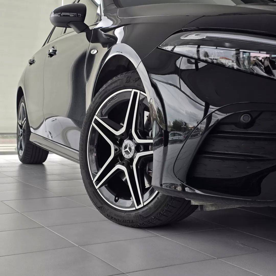 mercedes-benz-classe-a-2025-hibrido-1332cc
