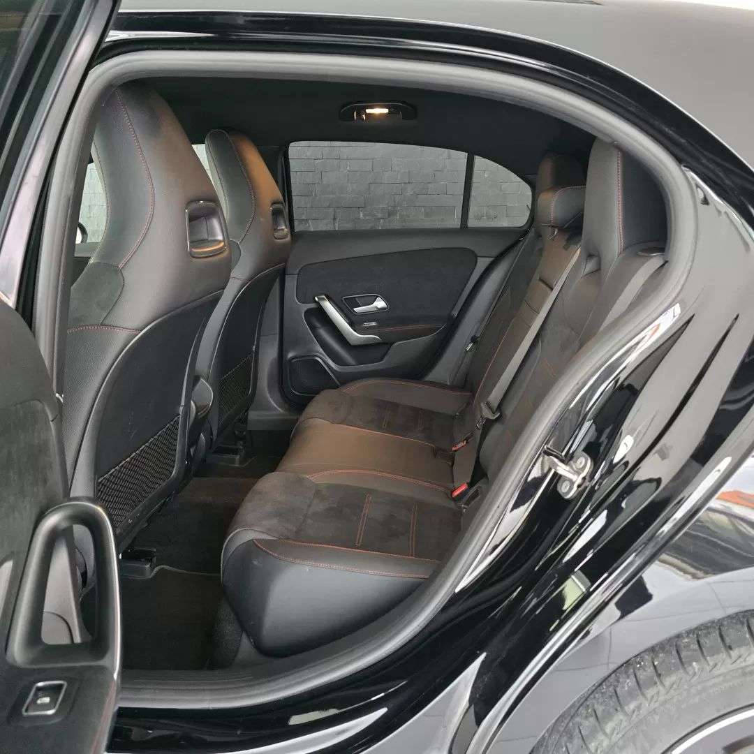 mercedes-benz-classe-a-2025-hibrido-1332cc