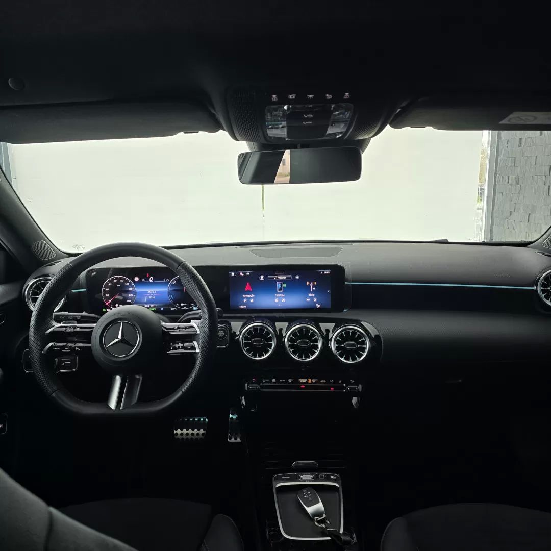 mercedes-benz-classe-a-2025-hibrido-1332cc