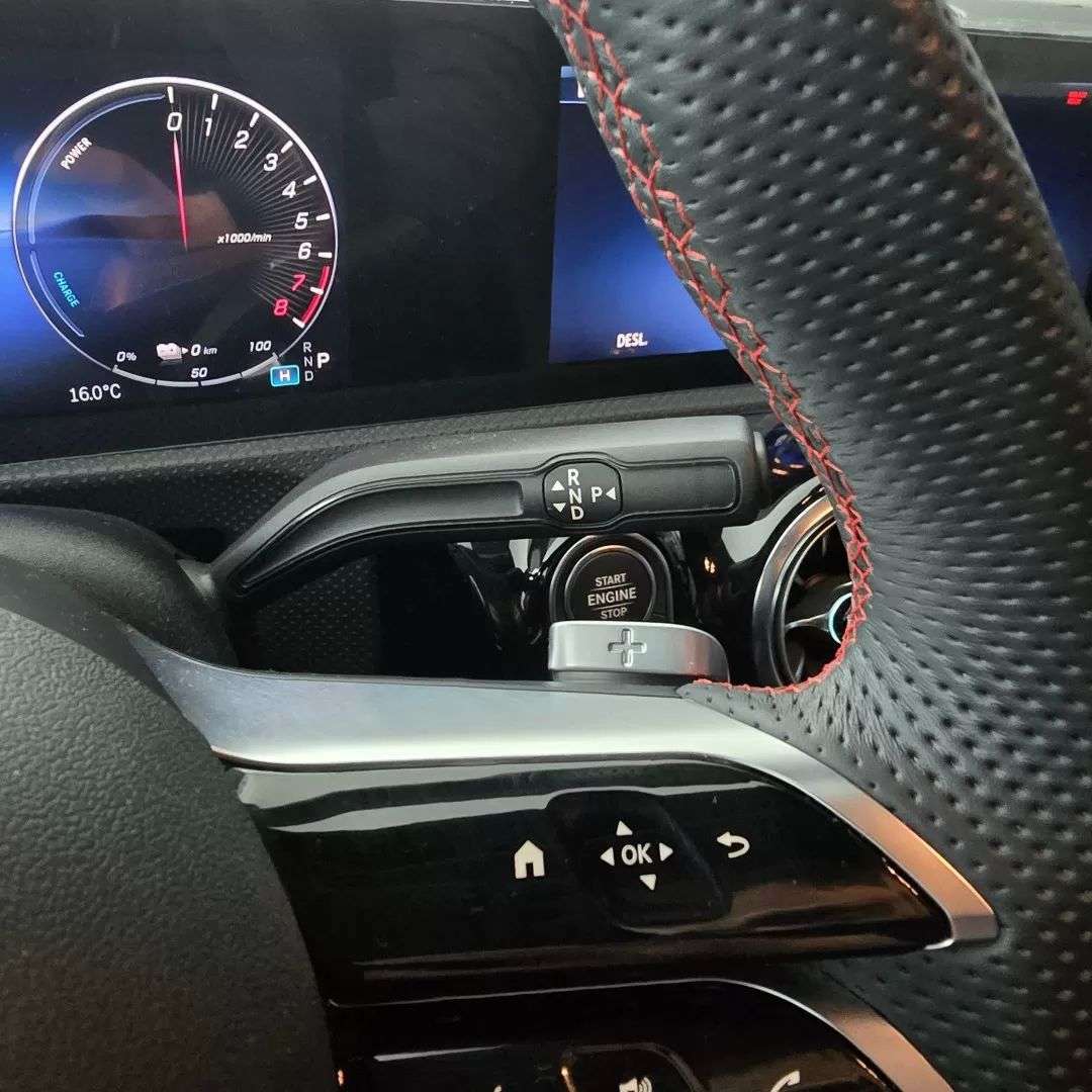 mercedes-benz-classe-a-2025-hibrido-1332cc