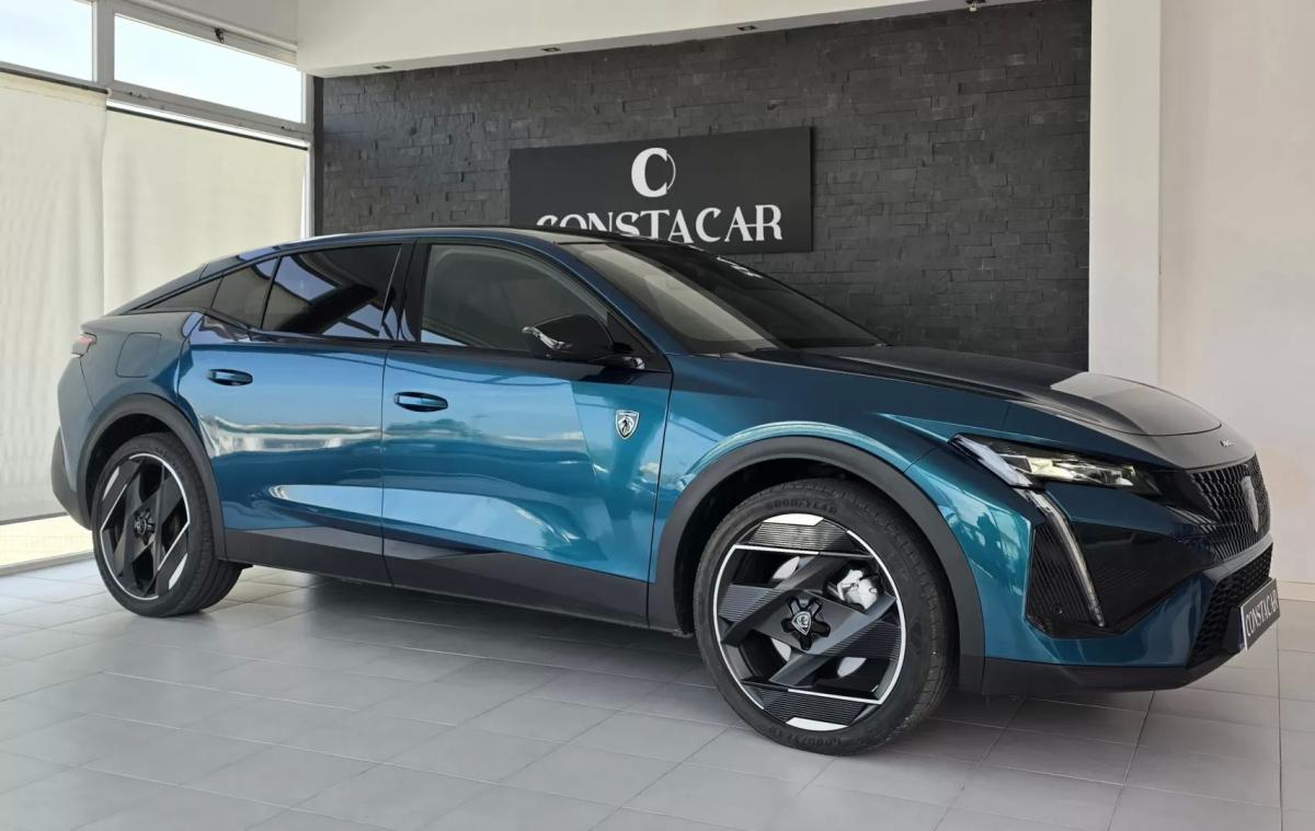 peugeot-408-2024-hibrido-1598cc