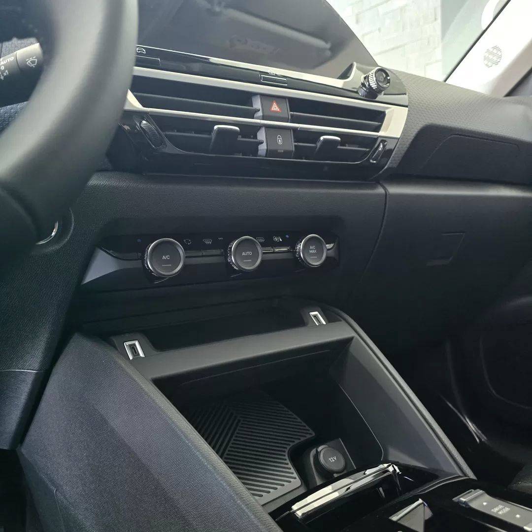 citroen-c4-2026-hibrido-a-gasolina-1199cc