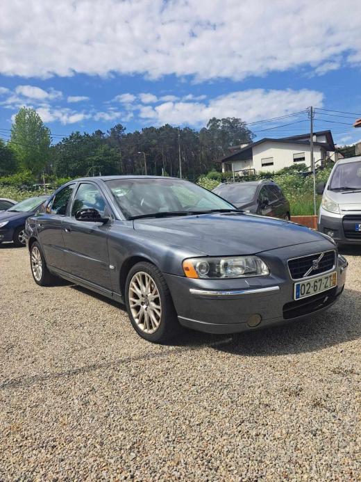 volvo-s60-2-4-d5-2005-diesel-2401cc