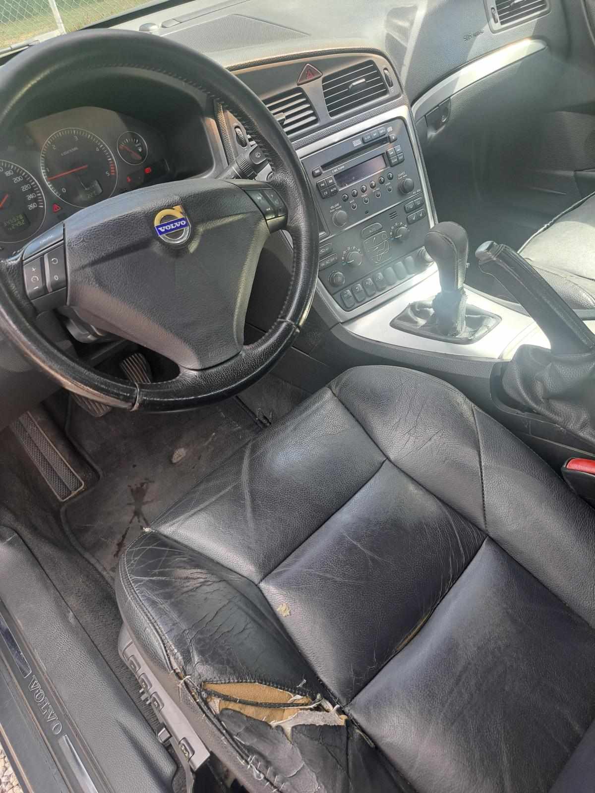 volvo-s60-2-4-d5-2005-diesel-2401cc