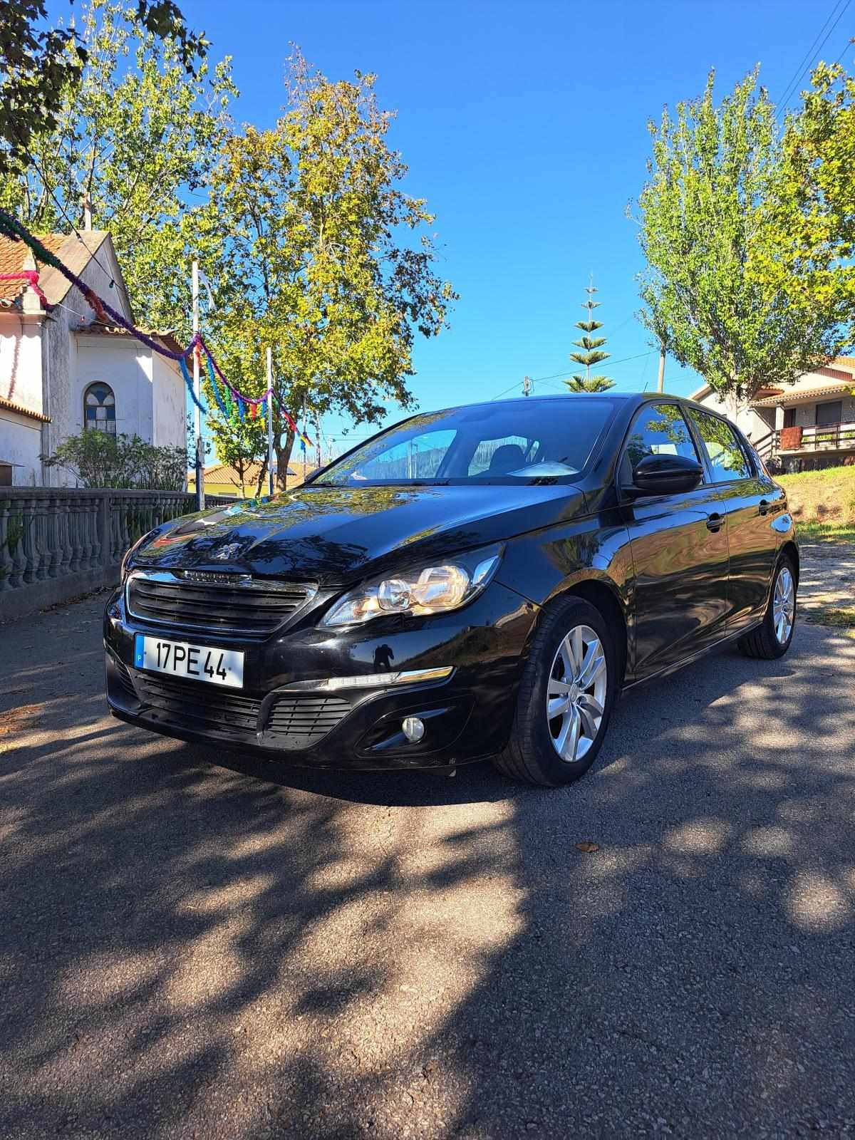peugeot-2008-1-6-e-hdi-2014-diesel-1560cc