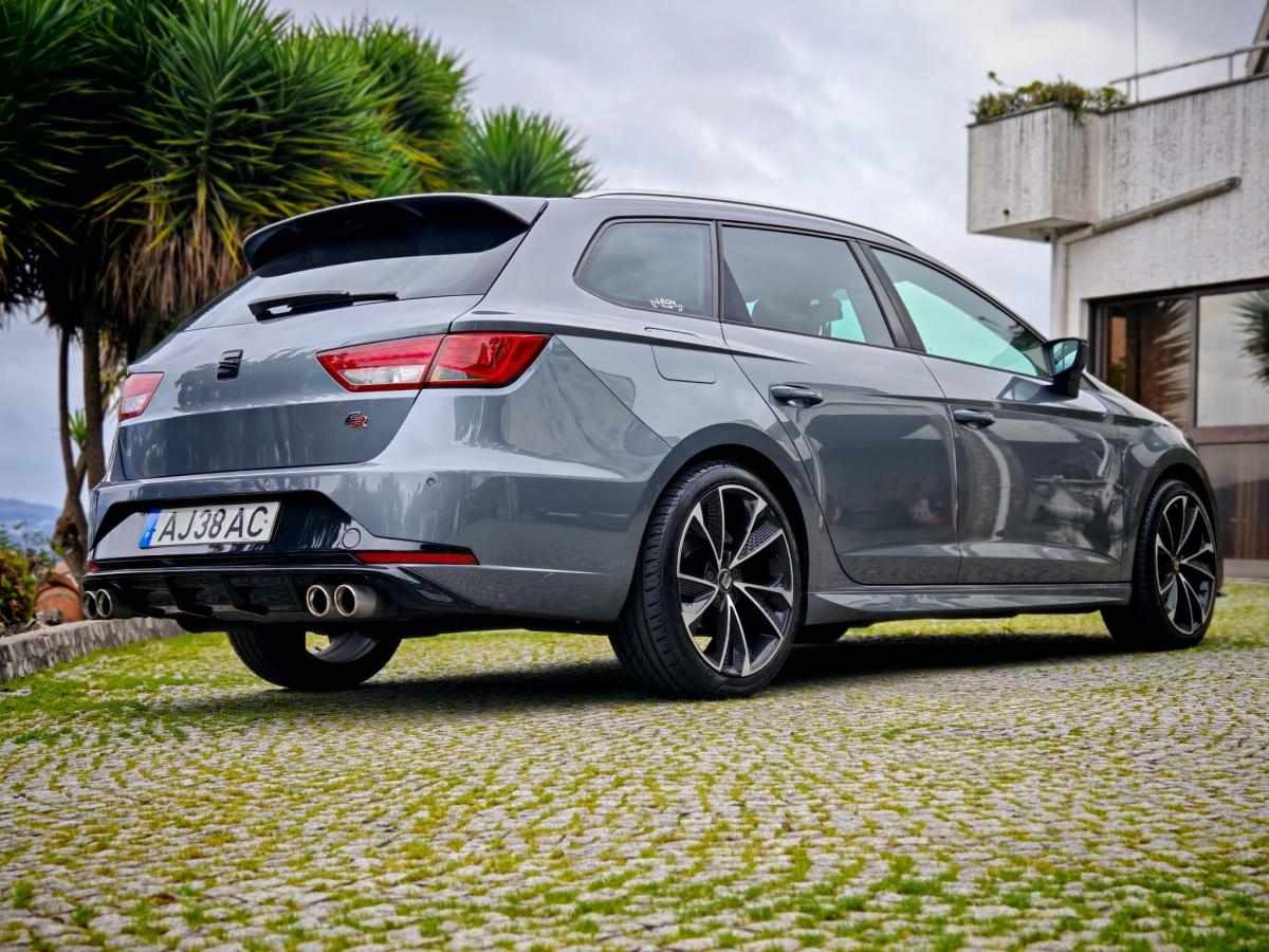 seat-leon-2-0-tdi-2015-diesel-1968cc