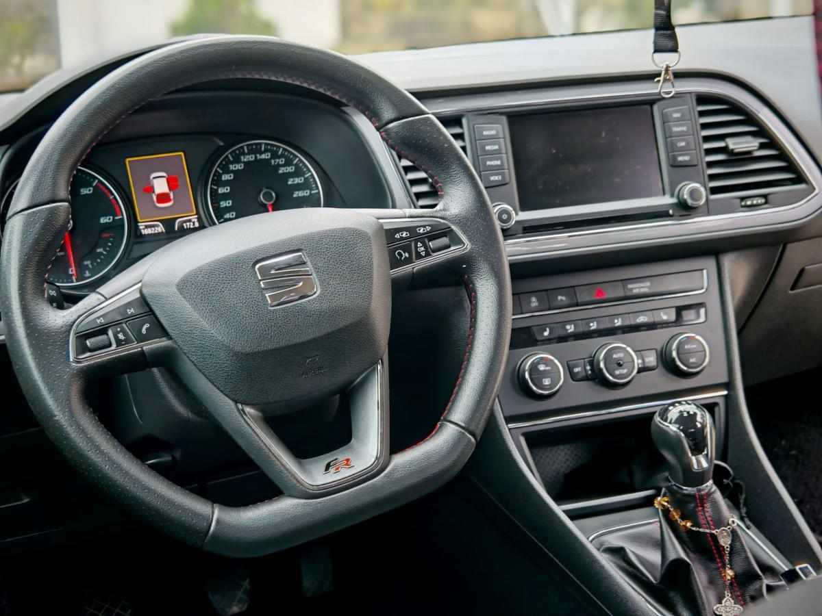 seat-leon-2-0-tdi-2015-diesel-1968cc