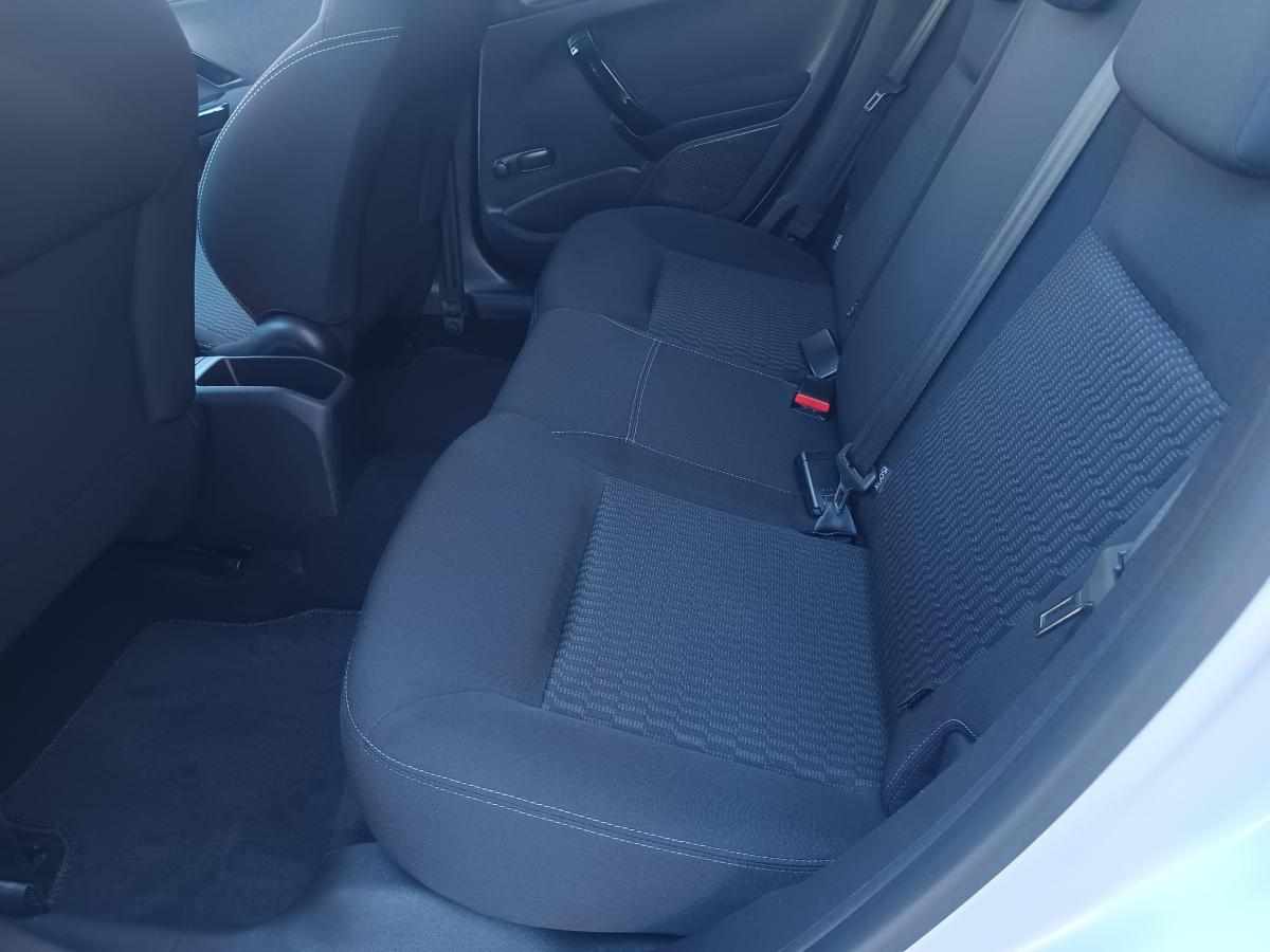 peugeot-208-1-6-bluehdi-2018-diesel-1560cc