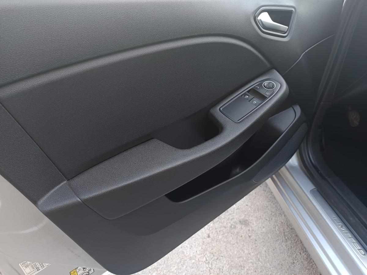 renault-clio-1-0-tce-2021-gasolina-999cc
