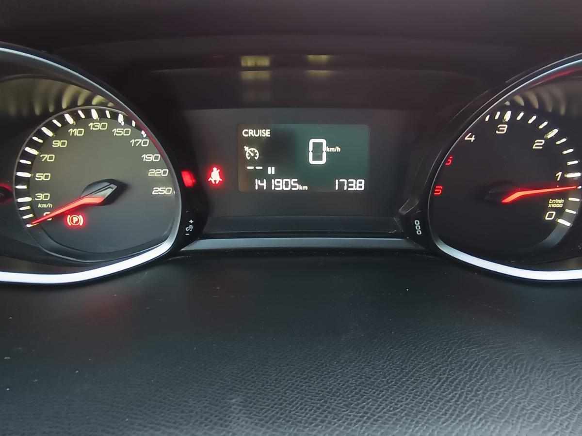 peugeot-308-1-5-bluehdi-2019-diesel-1499cc