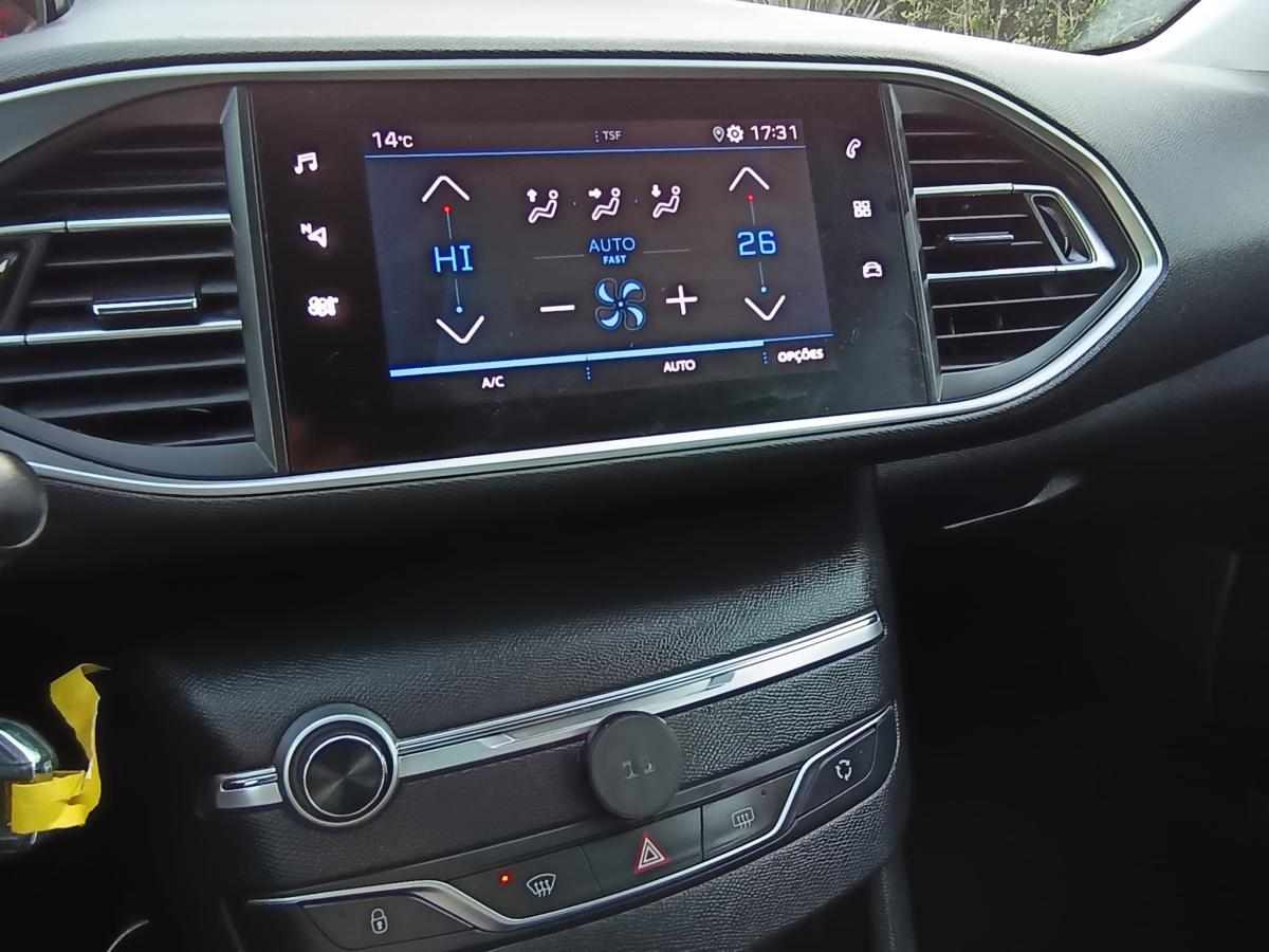peugeot-308-1-5-bluehdi-2019-diesel-1499cc