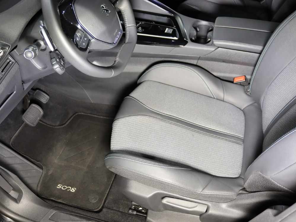 peugeot-5008-1-5-bluehdi-2024-diesel-1499cc