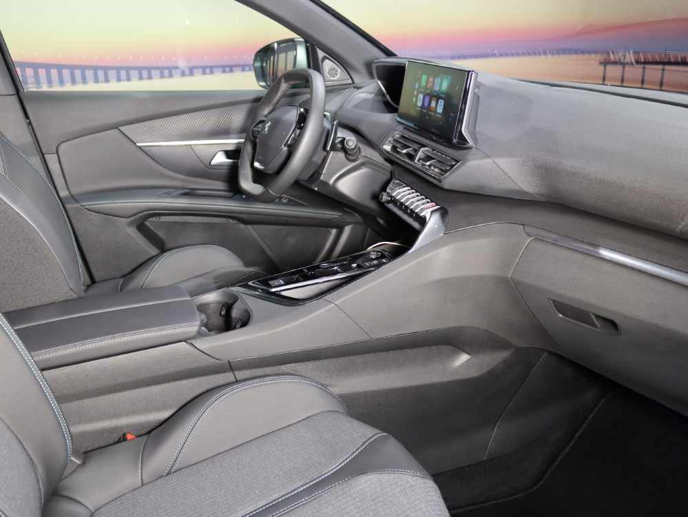 peugeot-5008-1-5-bluehdi-2024-diesel-1499cc