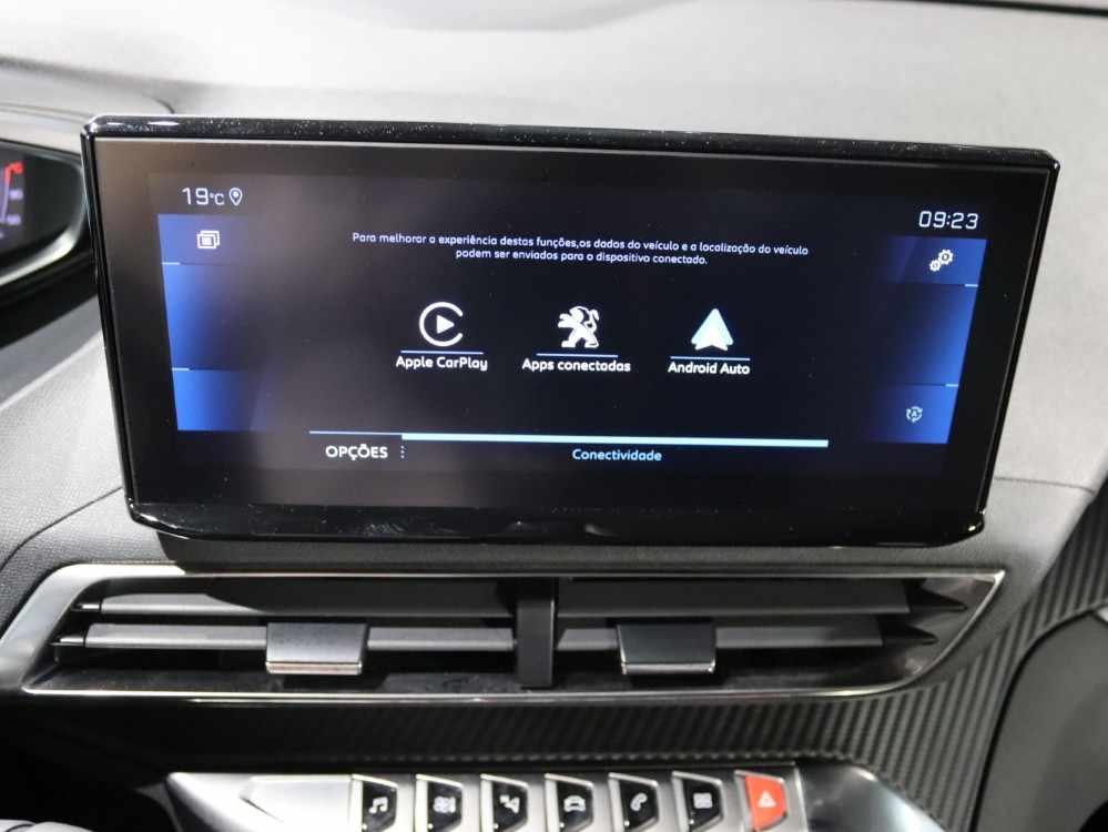 peugeot-5008-1-5-bluehdi-2024-diesel-1499cc