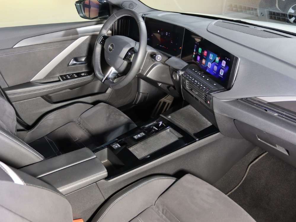 opel-astra-2023-diesel-1499cc