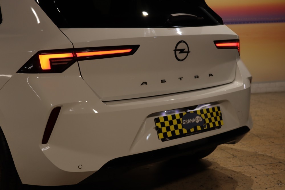 opel-astra-2023-diesel-1499cc