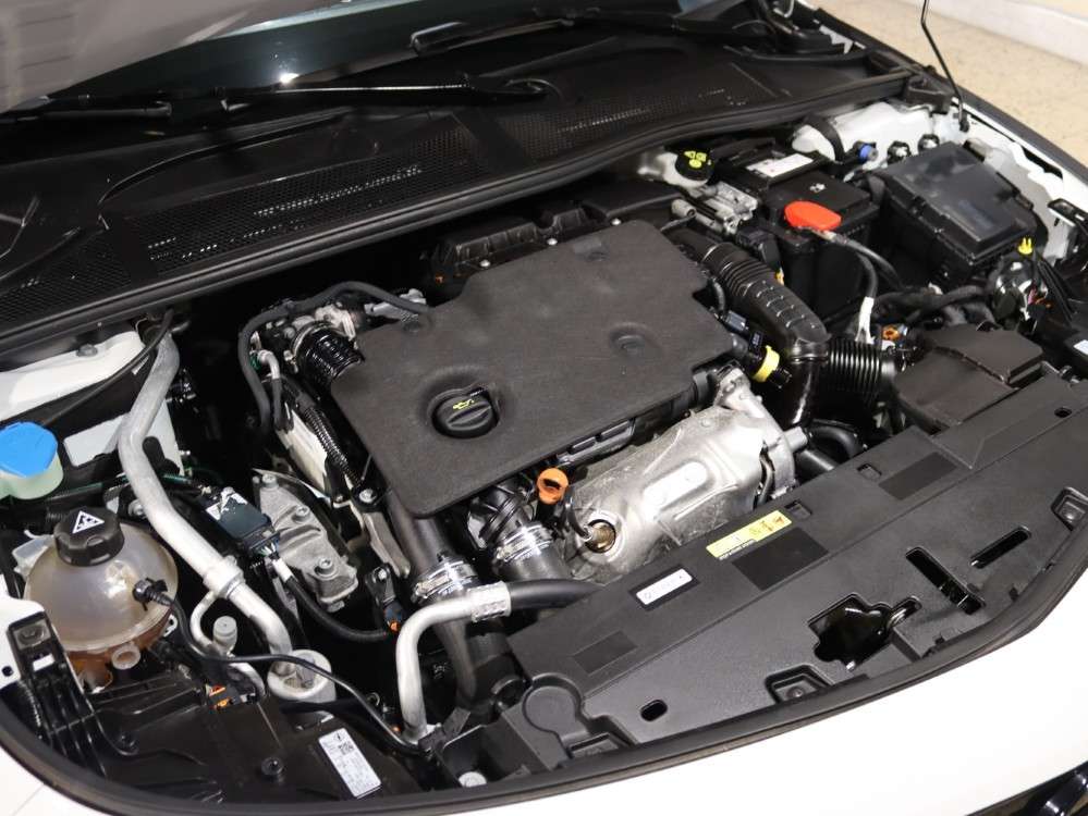 opel-astra-2023-diesel-1499cc