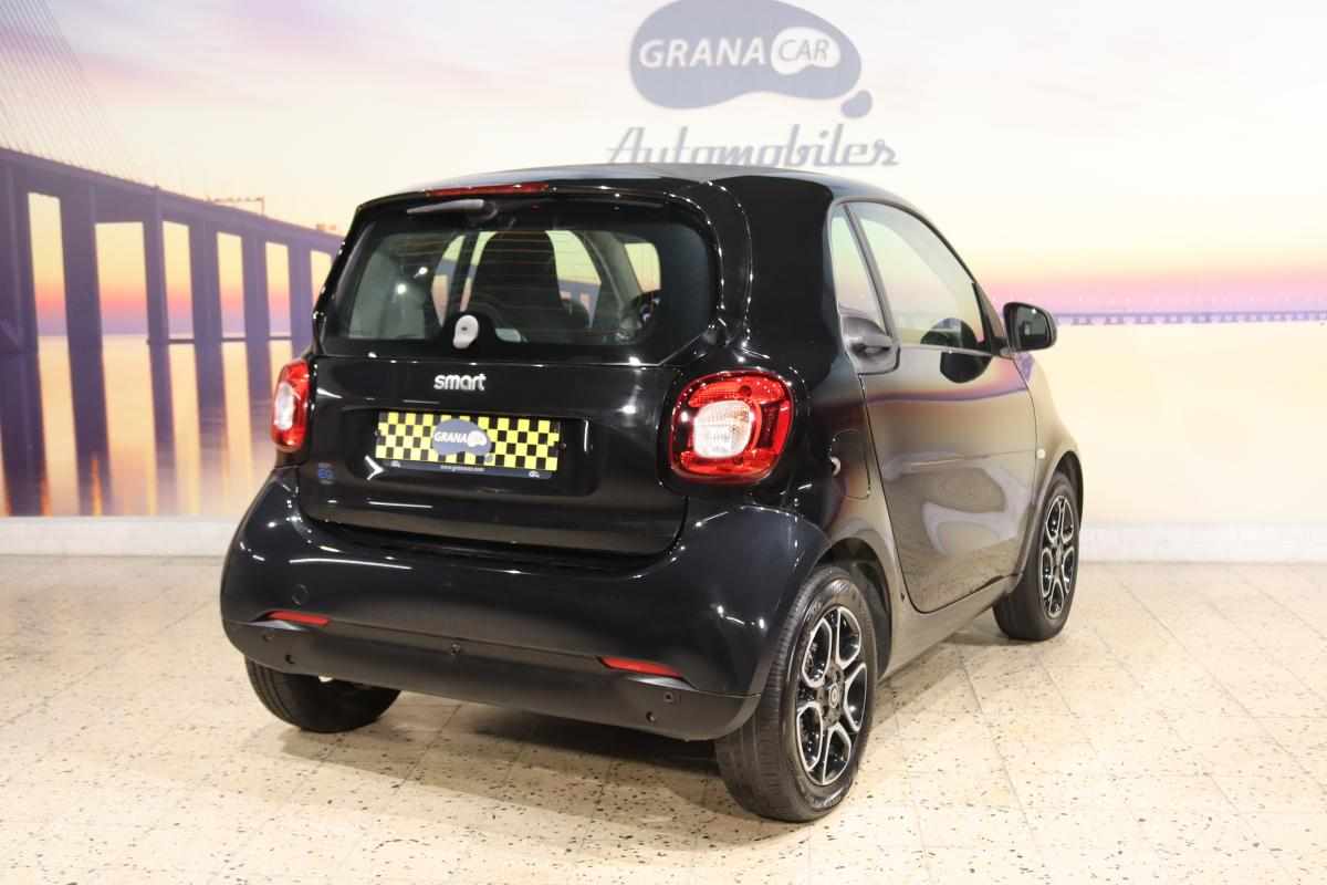 smart-fortwo-17-6-kwh-2018-eletrico