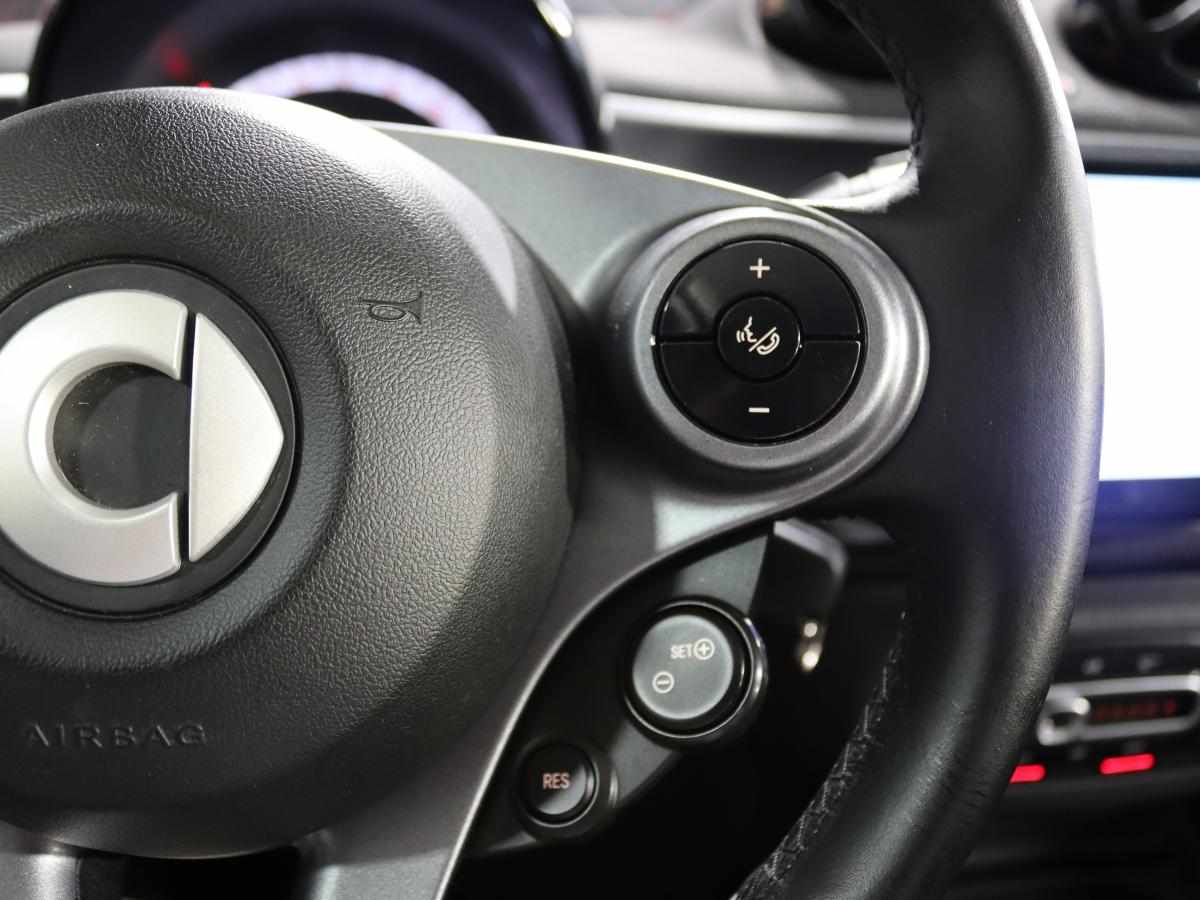smart-fortwo-17-6-kwh-2018-eletrico