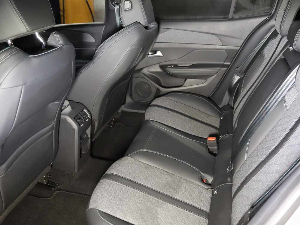 peugeot-408-1-2-puretech-2024-gasolina-1199cc
