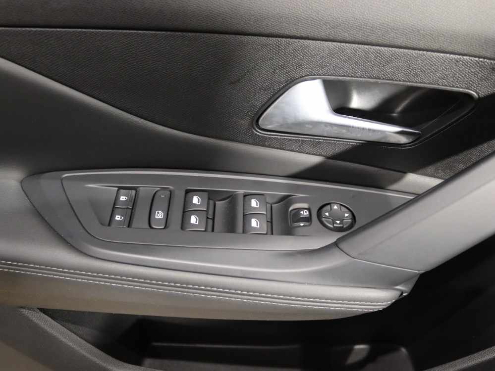 peugeot-408-1-2-puretech-2024-gasolina-1199cc
