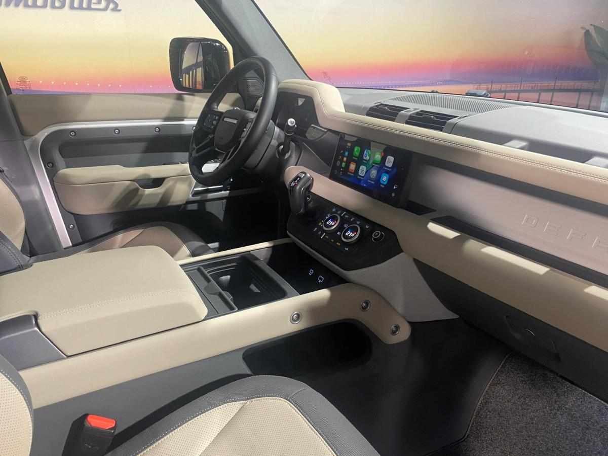 land-rover-defender-p400e-2024-gasolina-1997cc