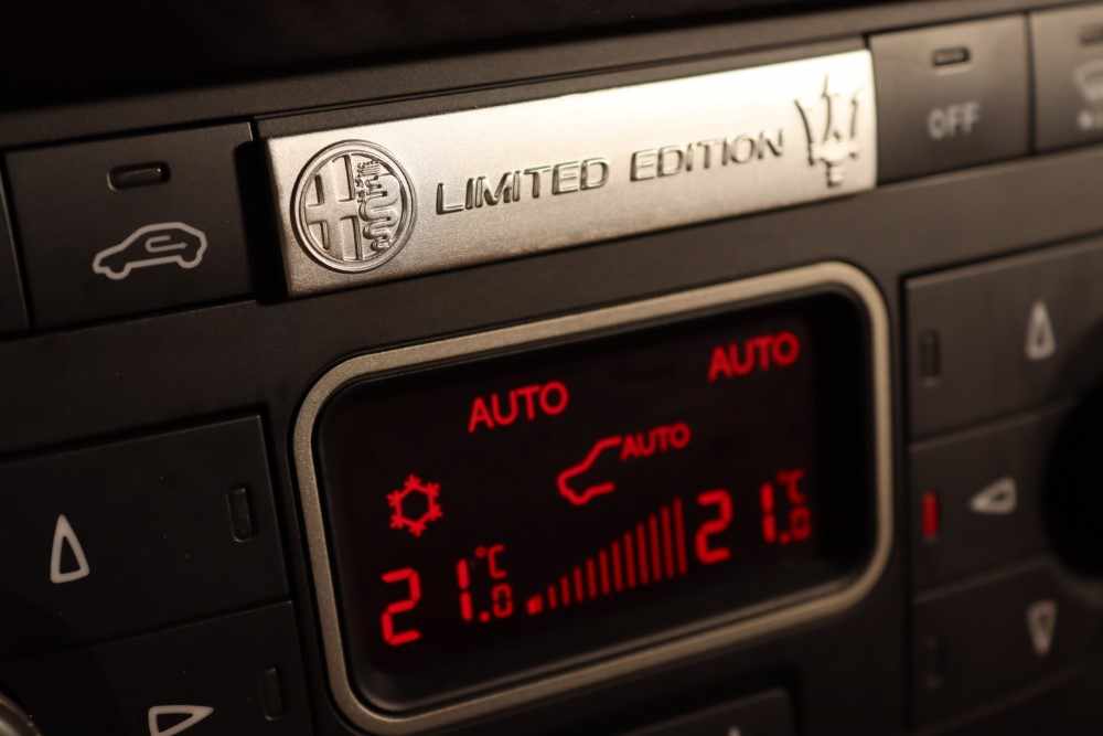alfa-romeo-mito-1-4-tb-16v-multiair-2010-gasolina-1368cc
