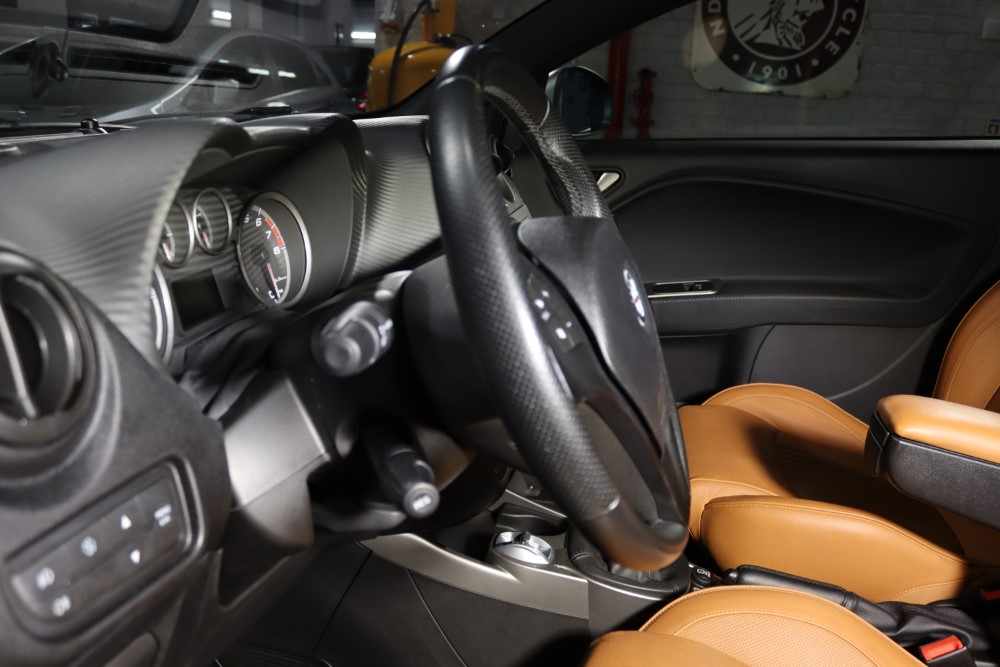 alfa-romeo-mito-1-4-tb-16v-multiair-2010-gasolina-1368cc