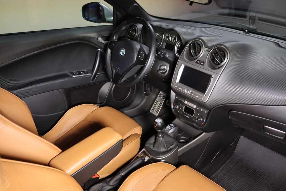 alfa-romeo-mito-1-4-tb-16v-multiair-2010-gasolina-1368cc
