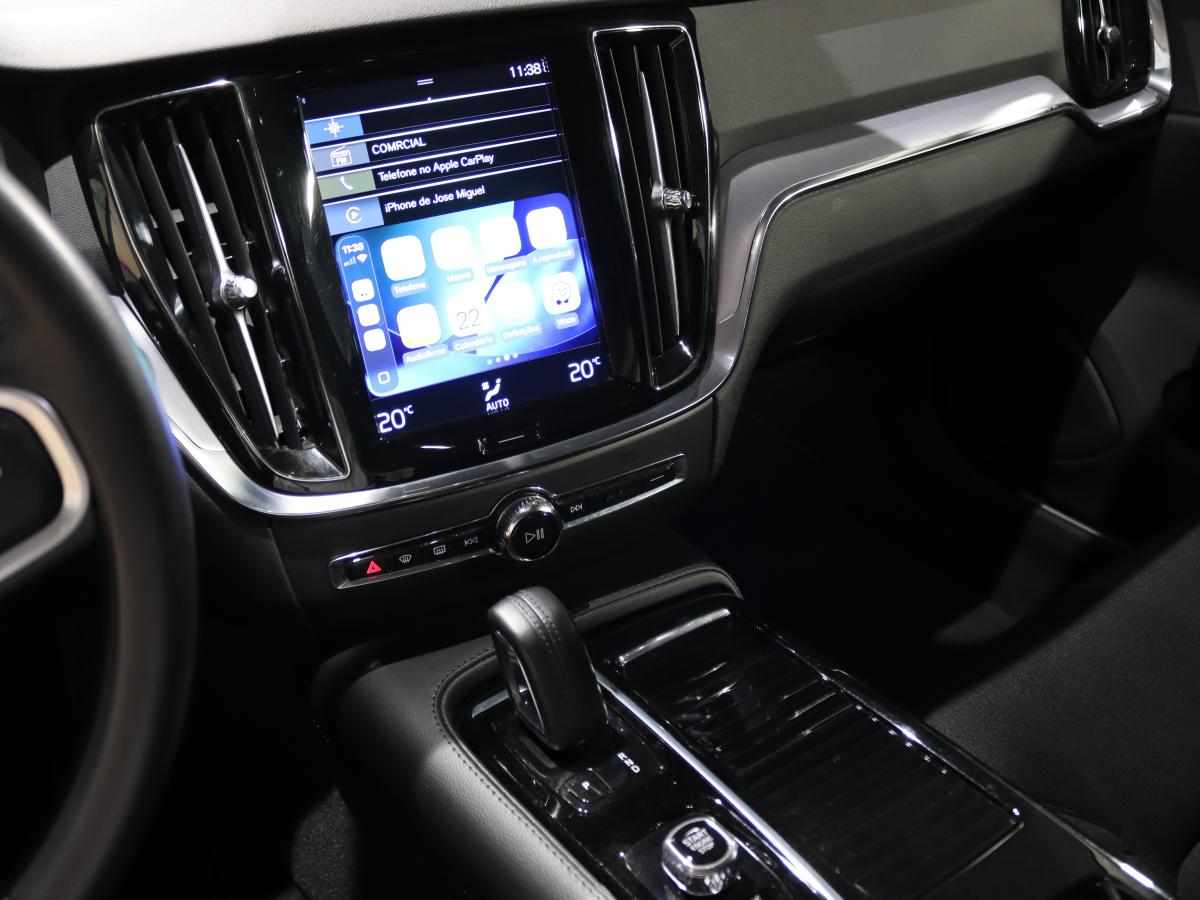 volvo-v60-t6-twin-engine-awd-2021-gasolina-1969cc