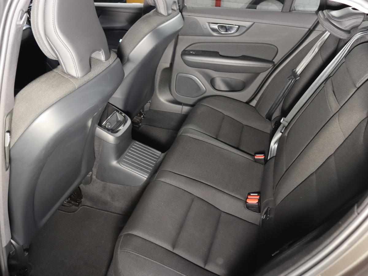volvo-v60-t6-twin-engine-awd-2021-gasolina-1969cc