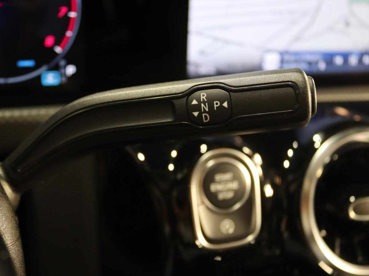 mercedes-benz-classe-a-a-200-2023-gasolina-1332cc