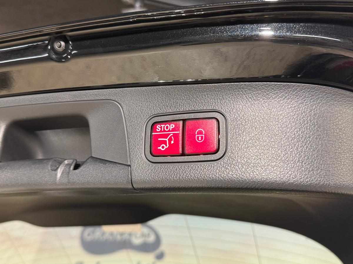 mercedes-benz-gla-200-2025-gasolina-1332cc