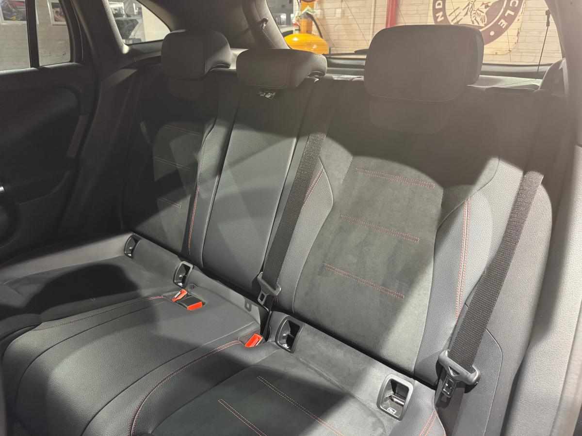 mercedes-benz-gla-200-2025-gasolina-1332cc