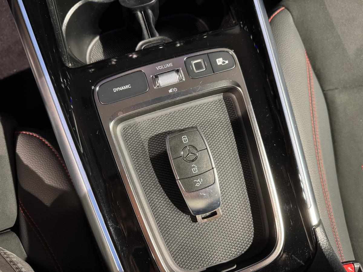 mercedes-benz-gla-200-2025-gasolina-1332cc