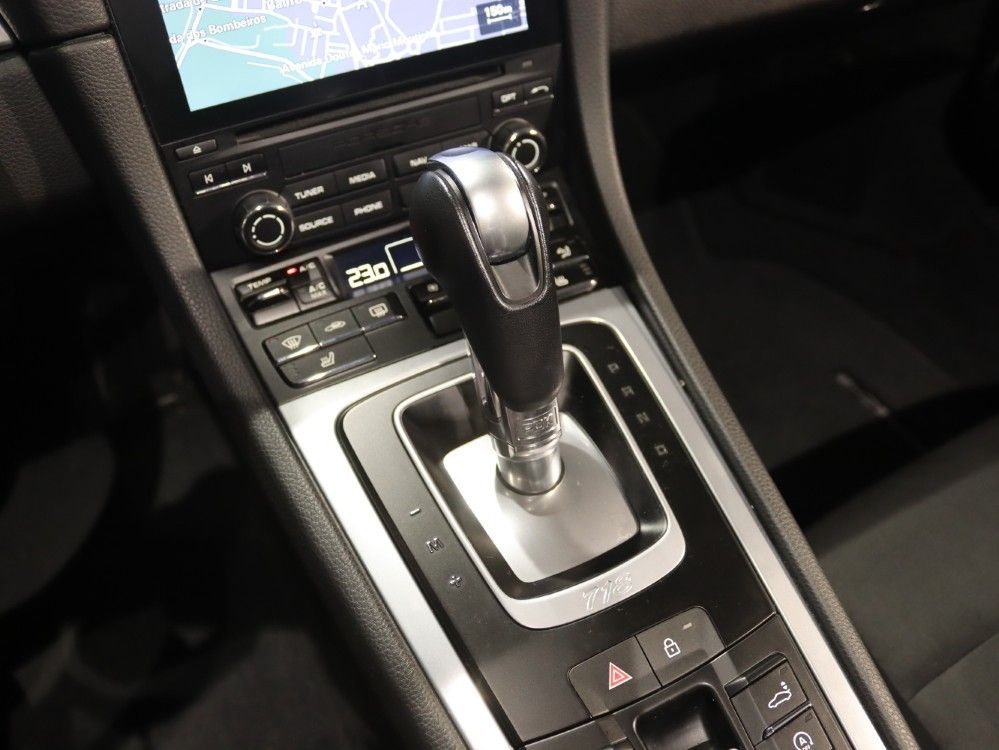 porsche-718-2023-gasolina-1988cc