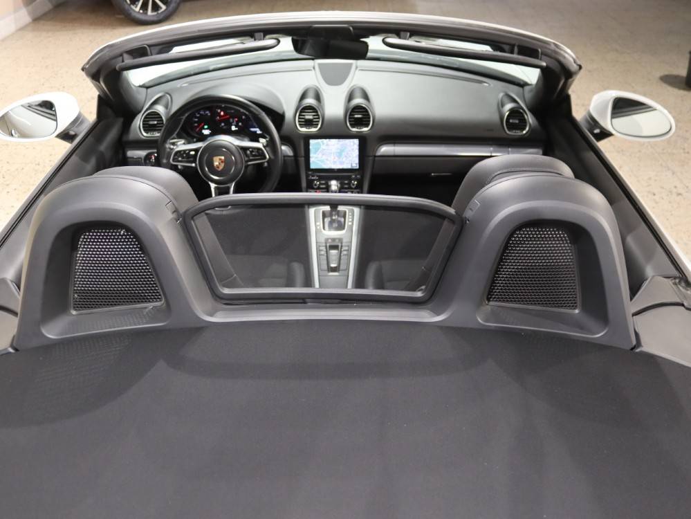 porsche-718-2023-gasolina-1988cc